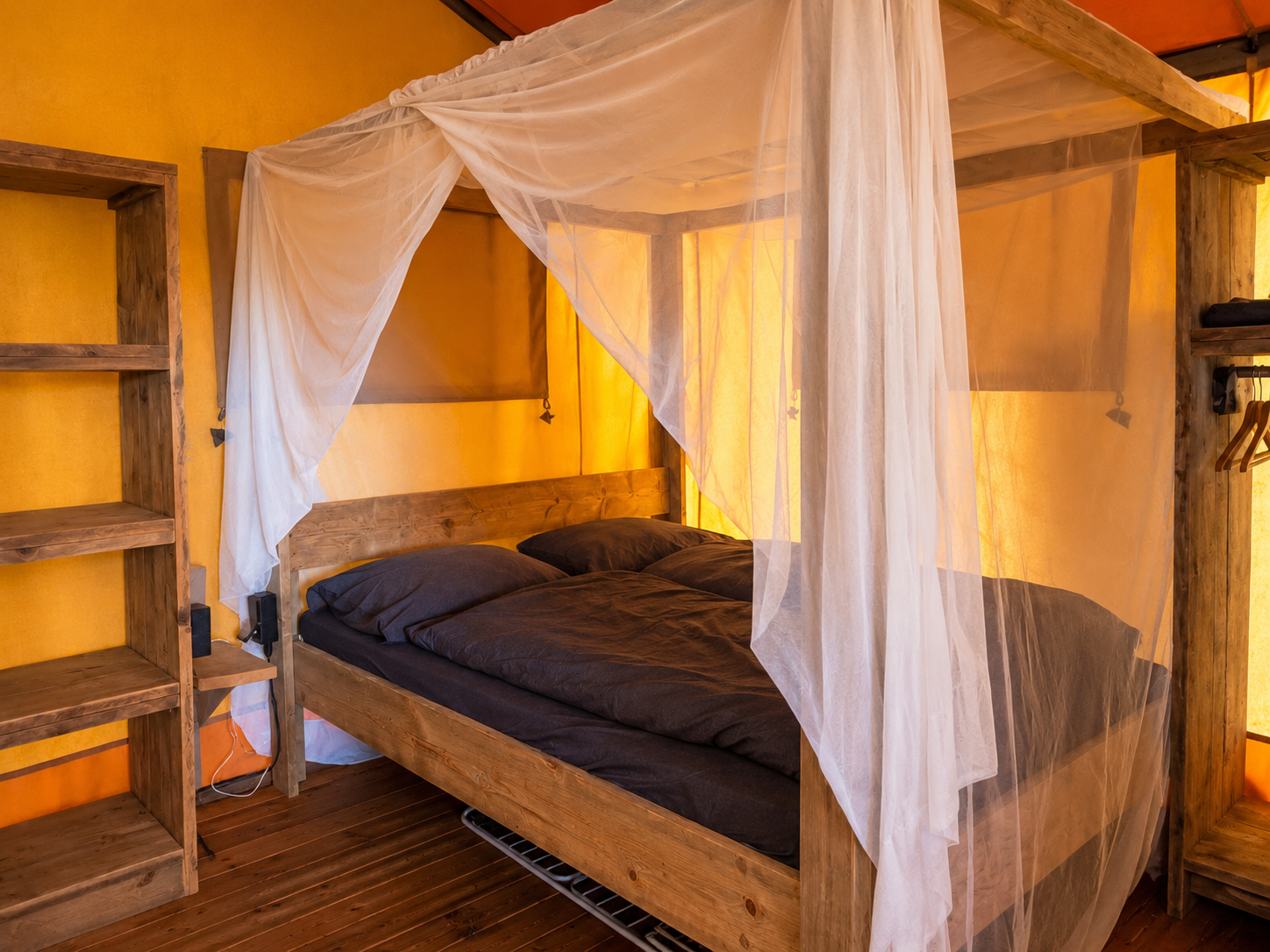 bed ouders deluxe.png