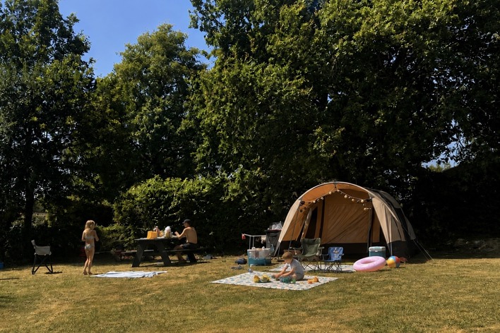 camping plaats.jpg
